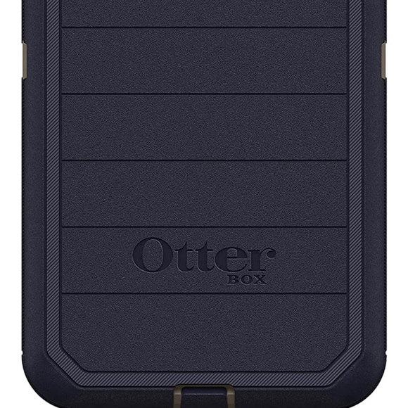 OtterBox iPhone 7/8Plus case - Picture 2 of 3